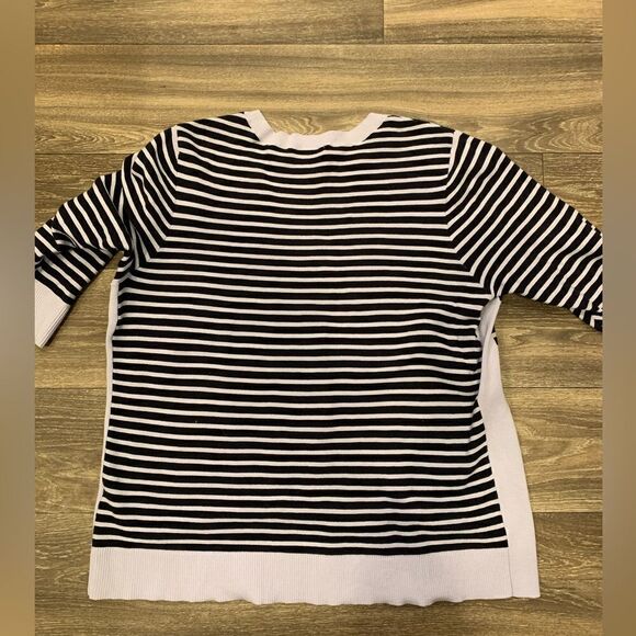 CJ Banks sweater.  Size: 1X.  3/4 sleeves.  Lavender/Black color combo. - Picture 1 of 5